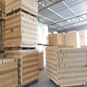 Hot Press Wood Pallet Feet Sawdust Block Machine