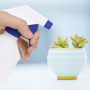 28/410 empty plastic spray bottles