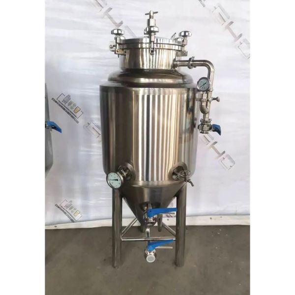 Buy GSTA Outlet Fermentation Tank Brewing Equipment with Polyurethane 50mm Insulation at wholesale prices