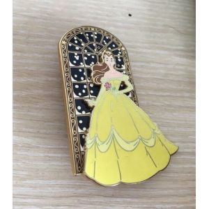 Zinc Alloy Gold Plating Translucent pin badge with satained glass