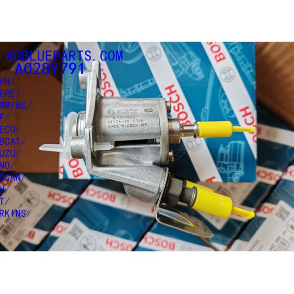 A028Y791 OEM BOSCH DEF DOSING UNIT / UREA NOZZLE / DOSING MODULE A028Y791 Adblue Iniector Nozzle dosing nozzle for JOHN DEERE CUMMINS DAF IVECO BOBCAT