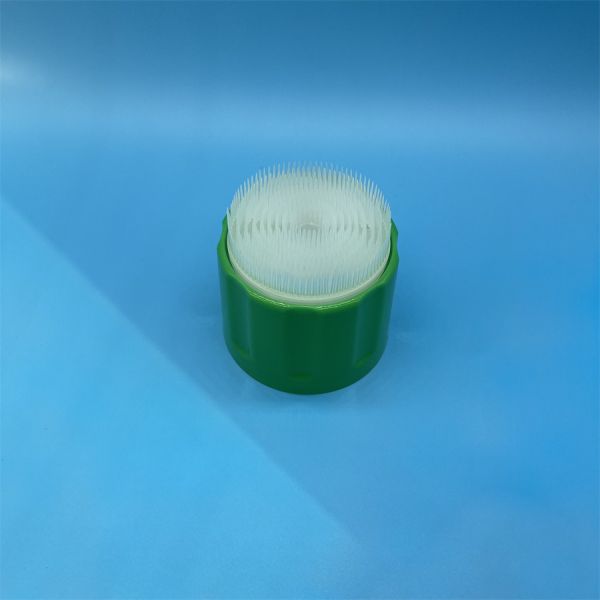Aerosol Scrubbing Brush Cap for Touchless Car Wash Soap & Wax Foam