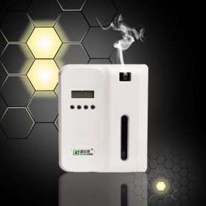 Portable 8W 120ml Wall Mounted Aroma Machine 300CBM