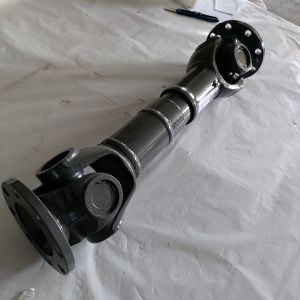 Heavy Truck Sinotruk D7b HOWO 371 Transmission Shaft WG9014310125