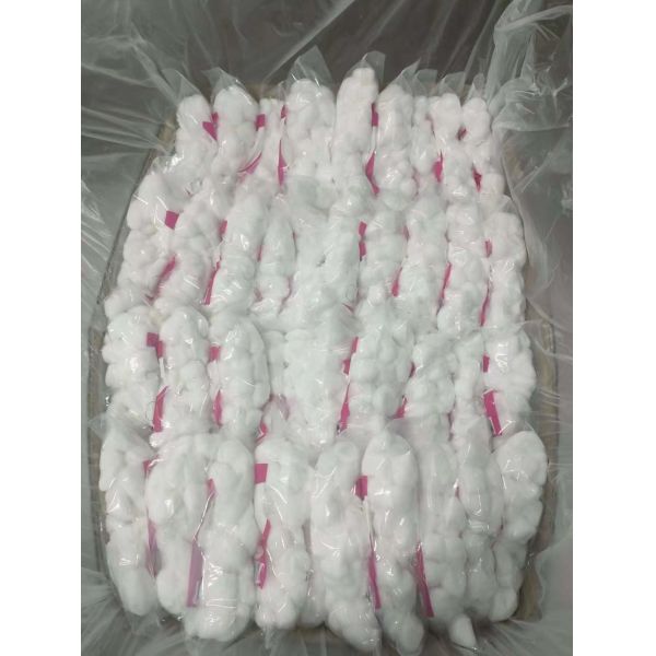 100% Pure Cotton Medical Alcohol Synthetic Bulk Cotton Balls For Health Personal