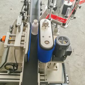 YM400 Automatic Round Bottle Labeling Machine 20-100 Bottles/min