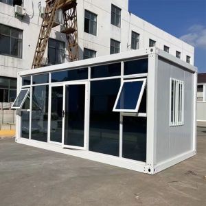 Customized Container House White or Customized Color Advantage It can save 70%