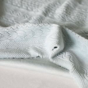 Embossed Knitted 200gsm Soft Blanket Fabric 58'' 60"