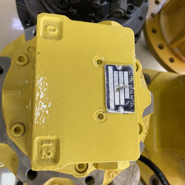 GM03 Excavator Travel Motor Swing Drive Hydraulic Motor 1560KG