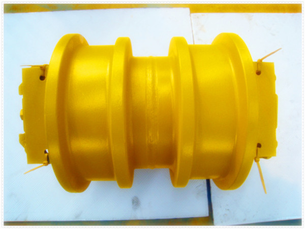Buy D155 track roller DF 175-30-00118 at wholesale prices