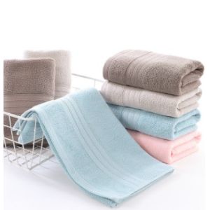 Soft and Skin-Friendly 100% Cotton Towels Thickened Absorbent Quick Drying for