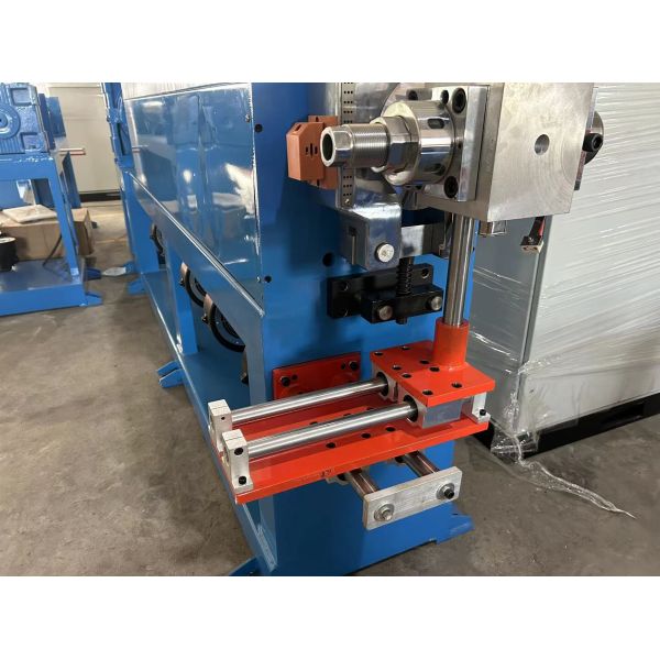 80 Extruder Cable Cross Head One Layer With Skin OEM / ODM Service