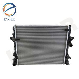Auto Part C2D38735 Car Engine Aluminum Radiator For Jaguar XF3 2009 2010 2012