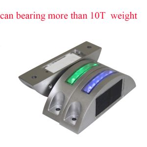 Solar Powered IP68 Waterproof LED Light Solar Road Stud Lights