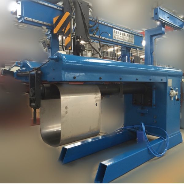 Buy Heavy Duty Longitudinal Seam Welder 380V 60A Square Tube Welding Machine at wholesale prices