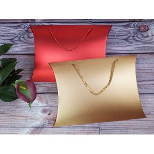 Ultraportable Holiday Gift Box Packaging