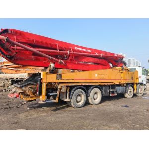 49 Meters Horizontal Reach Concrete Pump Truck with Cylinder Type Structure