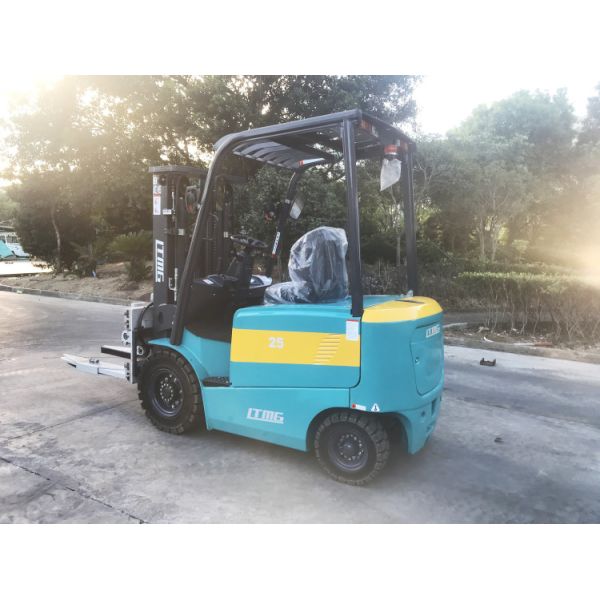 LTMG forklift attachment small 2 ton 2.5 ton electric orklift with block clamp