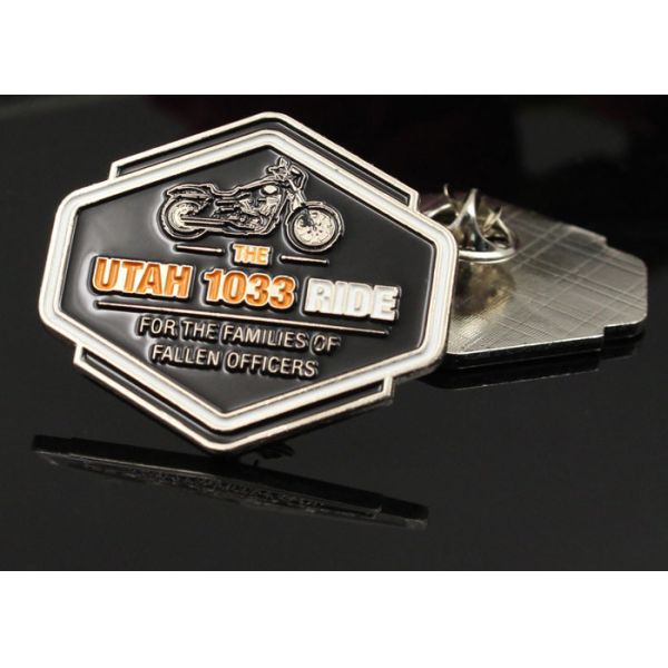 Zinc alloy brooch pin Stamp school badge Car motor club religion logo words