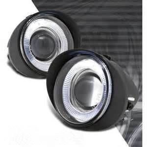 Non-corrosive housing and high-impact lens 2005 Nissan Micra & March Fog Light