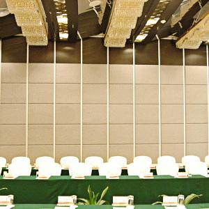 Movable Fabric Finish Removable Exhibition Acoustic Fiber Fireproof Partition Wall For Hotel