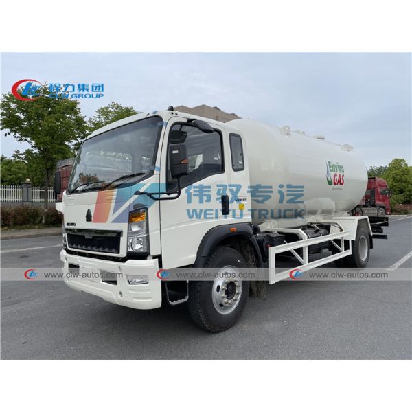 Right Hand Drive 5 Tons 7 Tons LPG Gas Refueler Truck