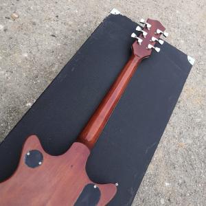 Grand guitar Electric guitar Grets guitar Natrual color Face and back Presented