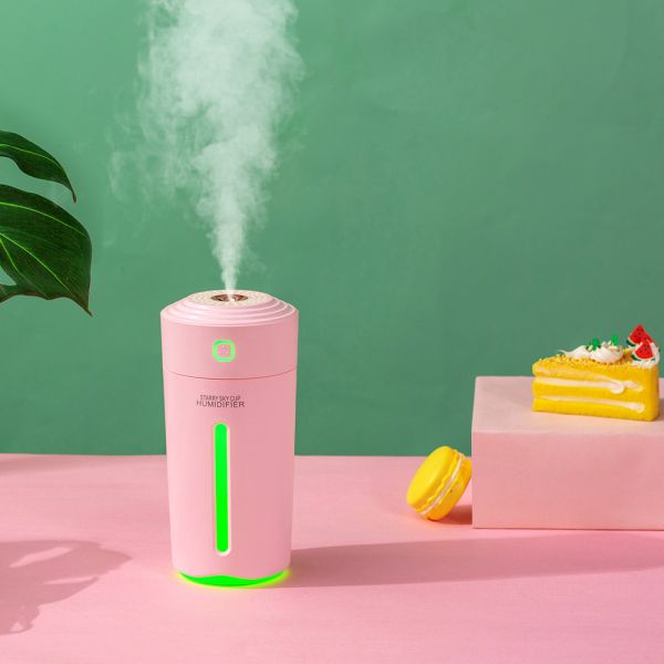 USB Powered Portable Mini Aroma Diffuser with Light and Low Noise Air Humidification