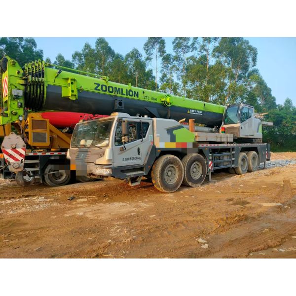 Buy 80ton Lifting Capacity Folding Boom Truck Crane Trucks Mobile Crane ZTC800H7 with 65.5m Maximum Lifting Height at Official at wholesale prices