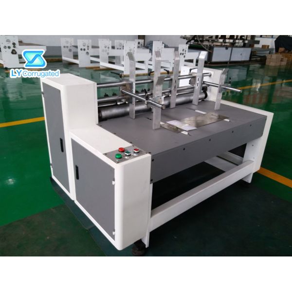 Clapboard Corrugated Box Slotting Machine 45mm Slotting Distance 7mm Width