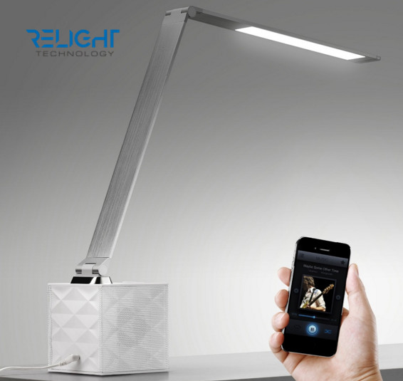 Eye-protected Bluetooth Speaker Foldable Aluminum Alloy 8 W LED Desk Lamp with