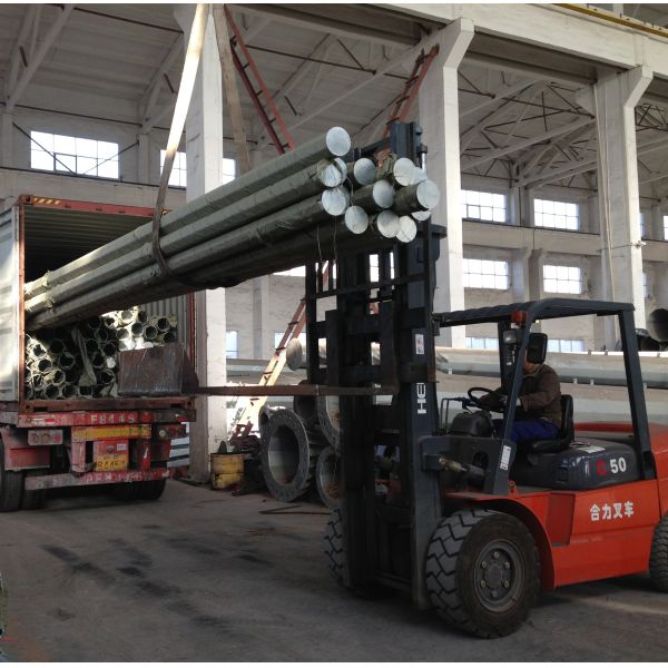 Octagonal Shaped Bituminous Paint Metal Electric Pole 25ft High 2.5mm Thick Q345