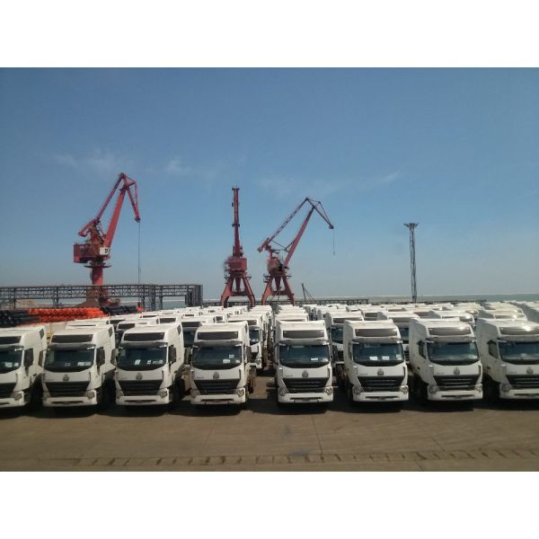 6x4 20000 Liters Fuel Liquid Tanker Truck With Electrical System White