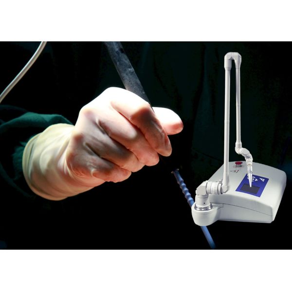 High Precision Laser Resurfacing Machine / Acne Scar Removal Machine CE