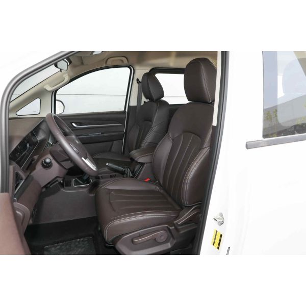 Used Small Bus BAW Minivan 7 Seats CNG Long Axle Displacement 2L