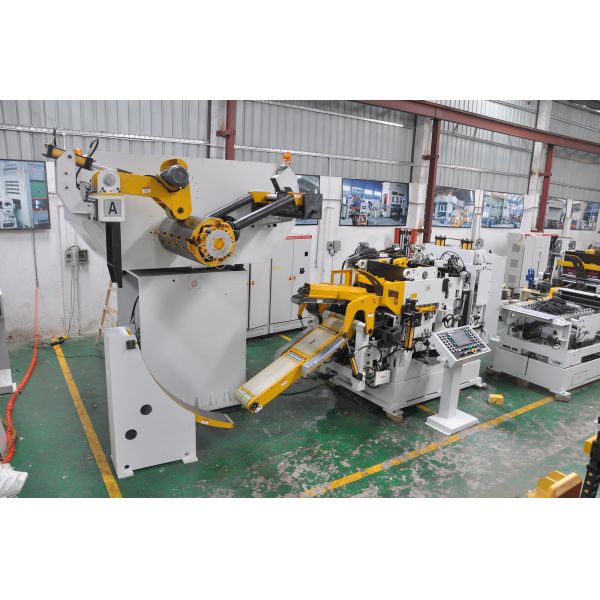 High Speed Coil Feeder Straightener Stamping And Leveling Machine For Sheet