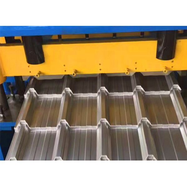 PPGI PPGL Glazed Steel Forming Machines / Roof Making Machine 70 Mm Shaft Diameter