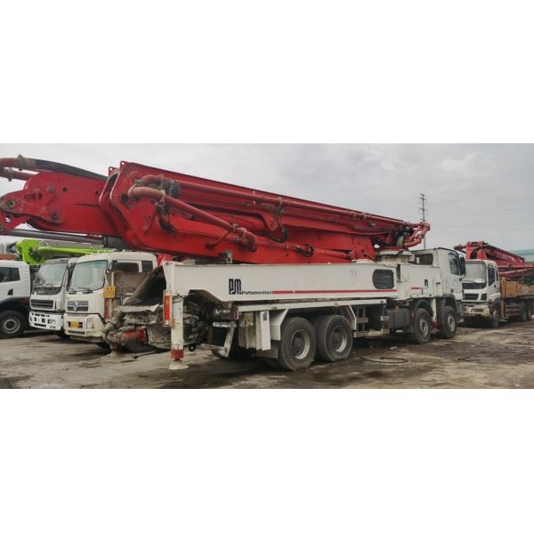 Putzmeister Concrete Pump 56m on Benz Mercedes Chasssis