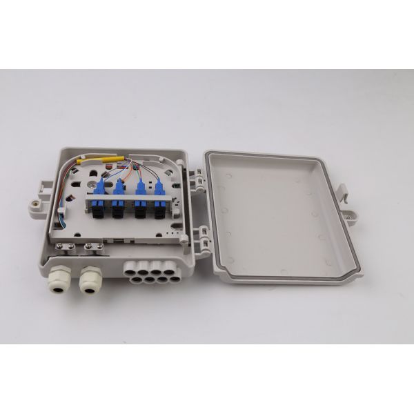 8 Core Wall Mount Fiber Distribution Box With PLC Splitter Waterproof Outdoor
