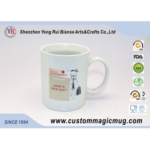 Bright Glazed White Ceramic 300 ML Coffee Mugs Heat Change