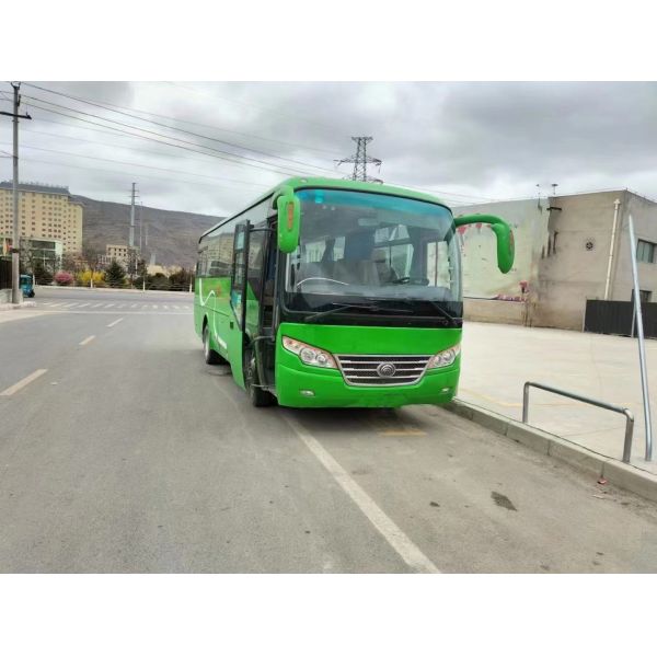 Buy Yuchai Engine 39seats Used Yutong Buses Manual Mini Coach at wholesale prices