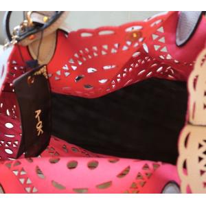 2016 European and American fashion new hollow female casual shoulder bag handbag