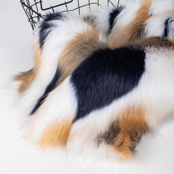 Multicolored Jacquard Artificial Fur Fabric for Sexy Beauty Clothing and Winter Wear