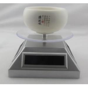 Rotate 360 degree under natural light in the daytime ABS Solar rotary display
