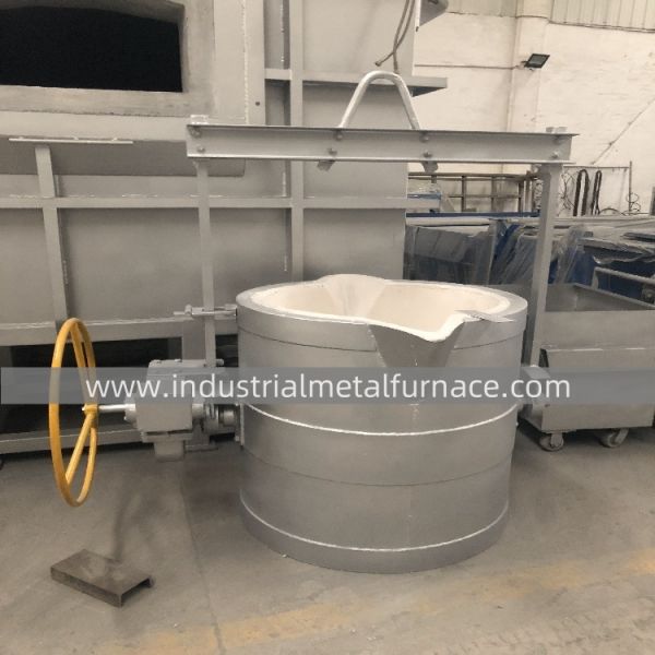 Buy 100-800kg Aluminum Transfer Ladle for Foundries & Casting at wholesale prices