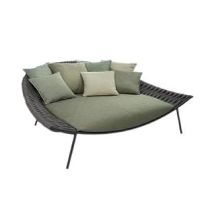 Luxury Hotel Outdoor Rattan Round Bed Alfresco Lounger Sofa