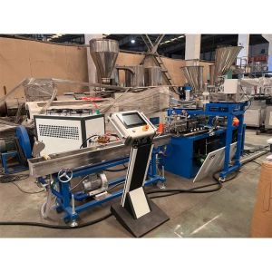 Co-Rotating Twin Screw Extruder For Lab Use