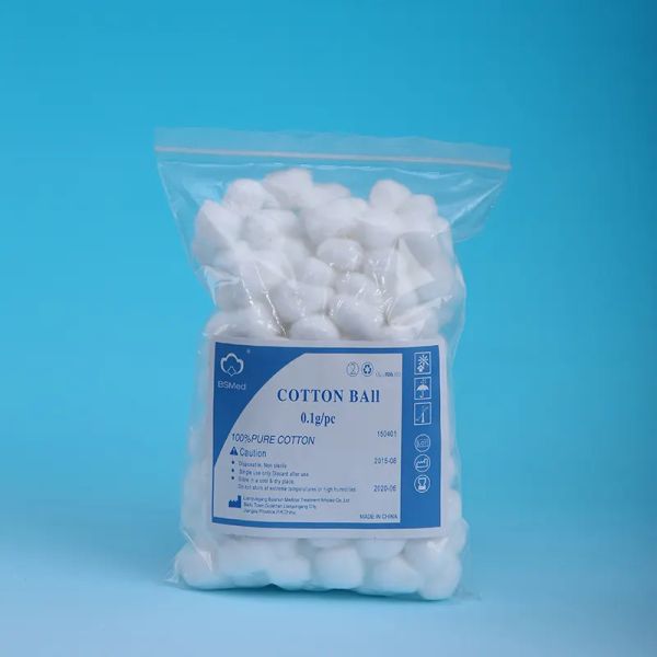 Buy Premium Disposable Medical 100% Cotton Balls With High Absorbency at wholesale prices