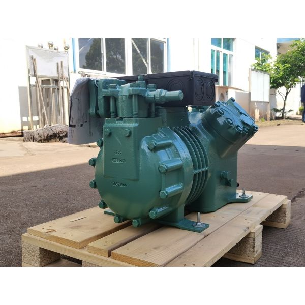 Original Semi Enclosed Piston Compressor For Cold Room Industrial Refrigeration Low Temprature