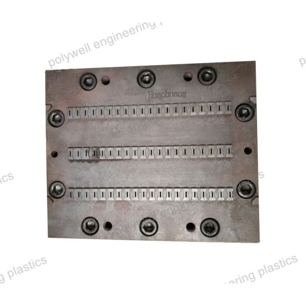 Polyamide Plastic Extruding Tool Thermal Break Parts Mould in Extrusion Machine